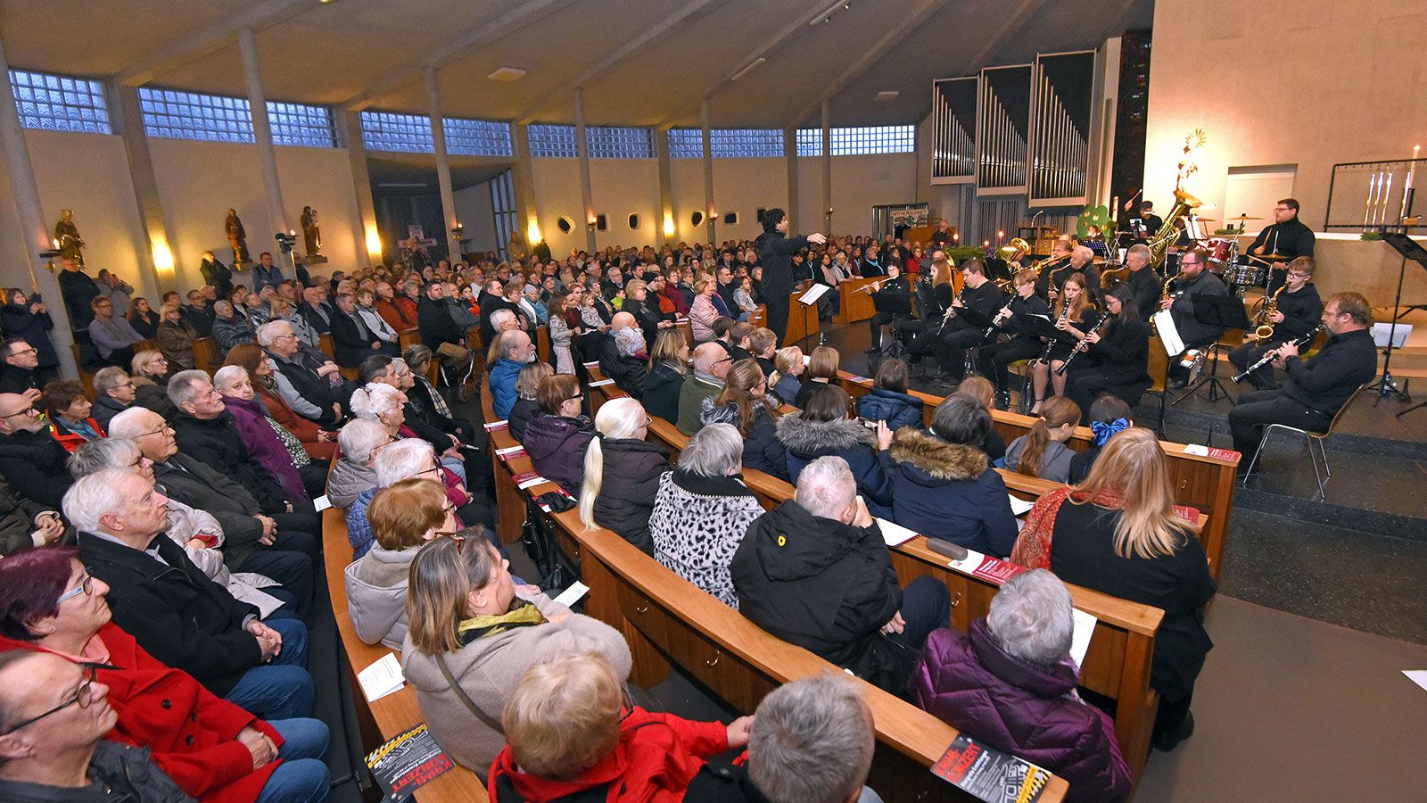 Foto: Marcus Schwetasch. Stimmungsvolles und gut besuchtes Weihnachtskonzert 2024